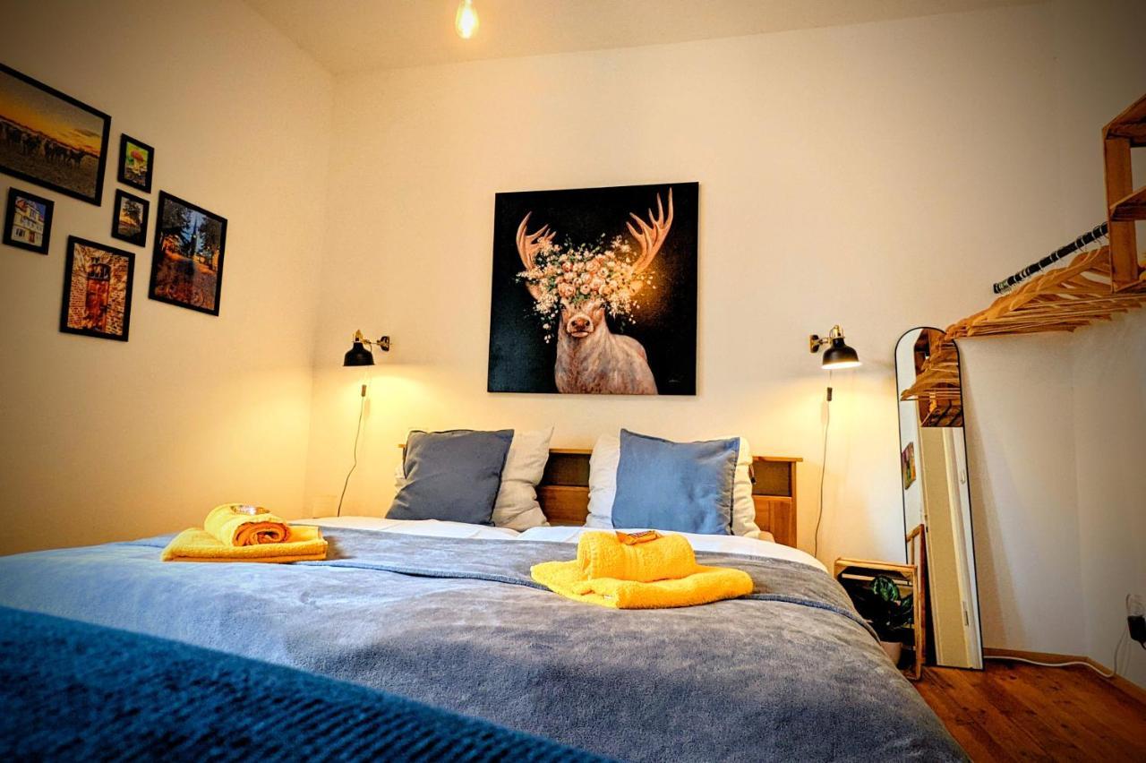 Uhlpartment - Romantisches Apartment Im Zentrum Uelzen Exteriör bild